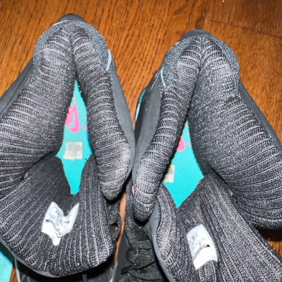 NIKE AIR COMMAND FORCE 'SPURS' Size 8 - Picture 7 of 9